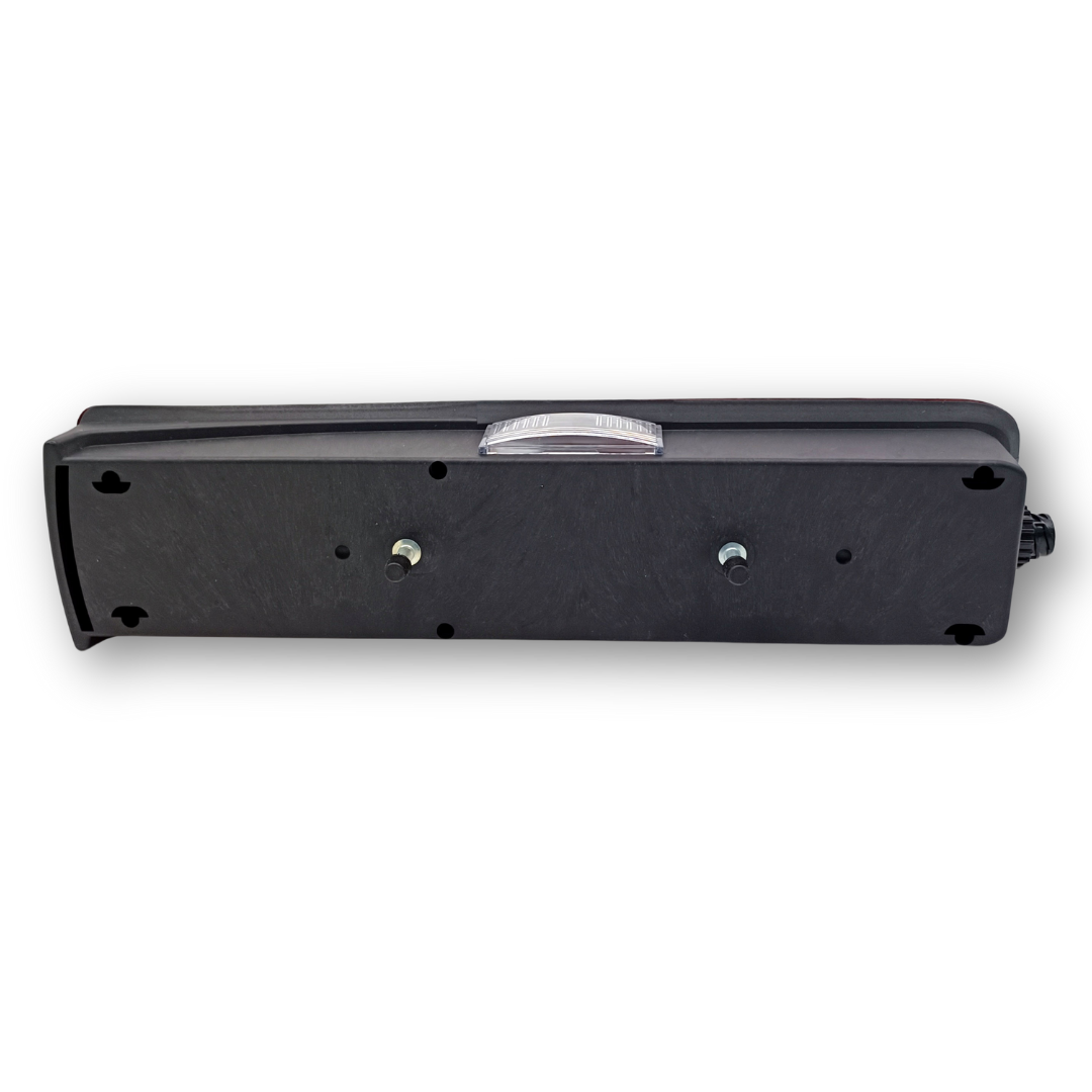 Фонарь задний RENAULT PREMIUM I / II - MAGNUM - KERAX (2006→) \лев.\с боковым разъемом AMP