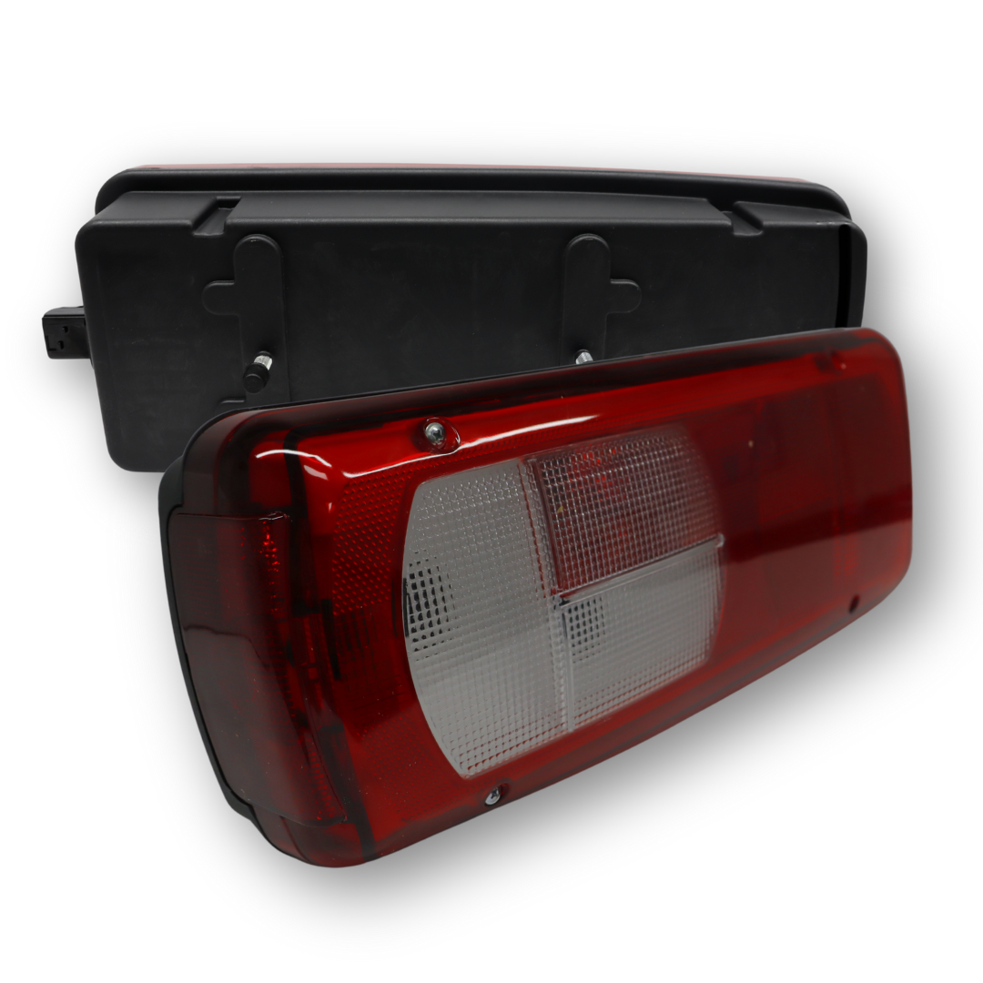 Фонарь задний DAF XF105 Euro 6 (2013→) \левый\ с разъемом "AMP" Фонарь задний DAF XF105 Euro 6 (2013→) \левый\ с разъемом "AMP"