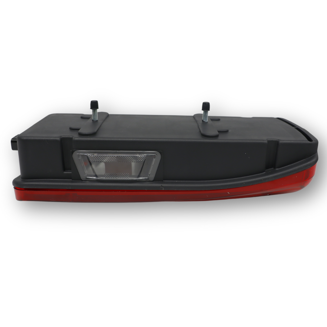 Фонарь задний DAF XF105 Euro 6 (2013→) \левый\ с разъемом "AMP" Фонарь задний DAF XF105 Euro 6 (2013→) \левый\ с разъемом "AMP"