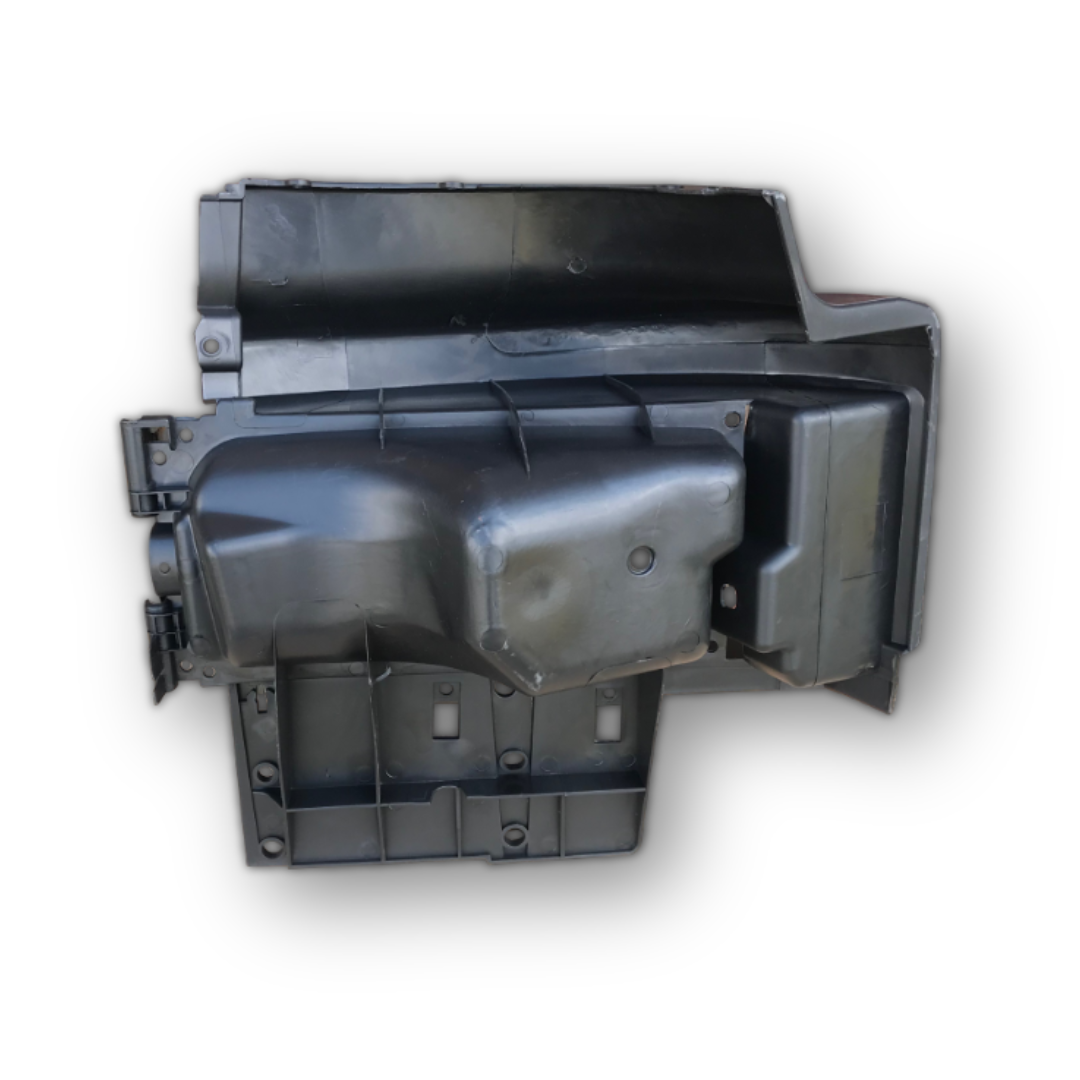 Ніша фари SCANIA R,P \прав,\ Ніша фари SCANIA R,P \прав,\