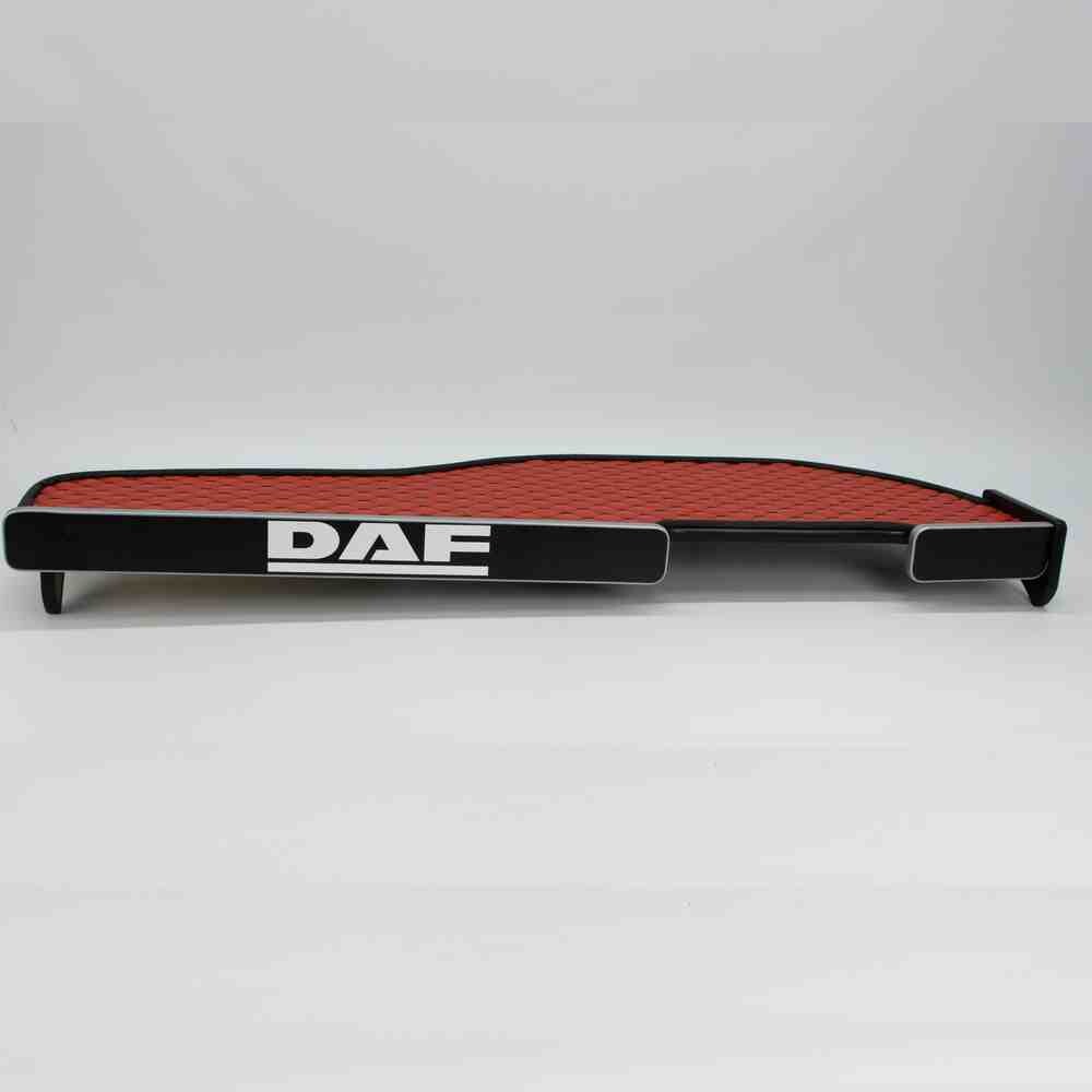 Полка кабины длинная DAF 106 красная\ST- Экокожа стёжка\