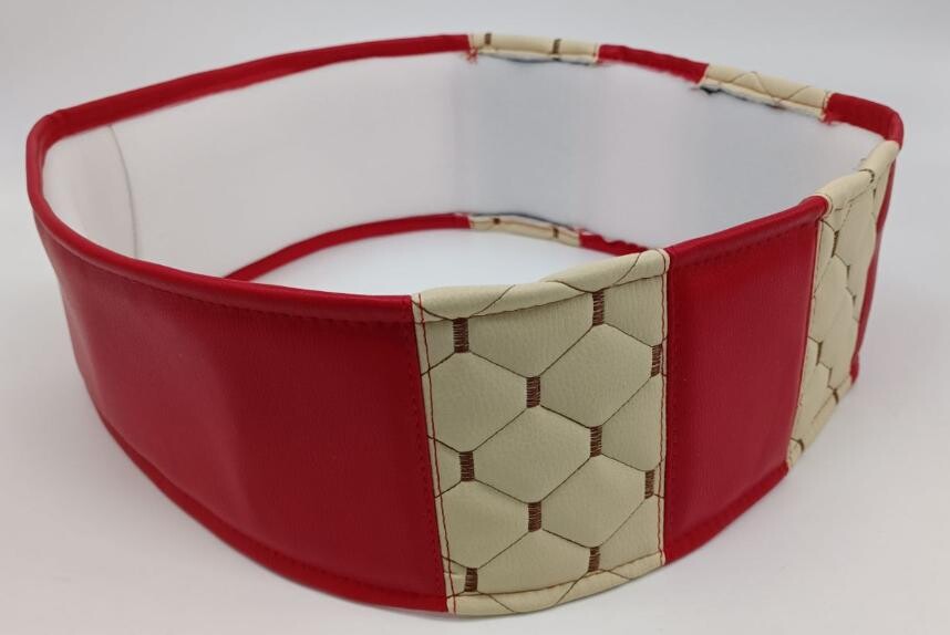 Оплетка руля Экокожа  Ø 48см - красная с бежевыми вставками