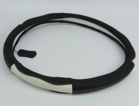 Оплетка руля XXL 45 (кожа) белая вставка Оплетка руля XXL 45 (кожа) белая вставка