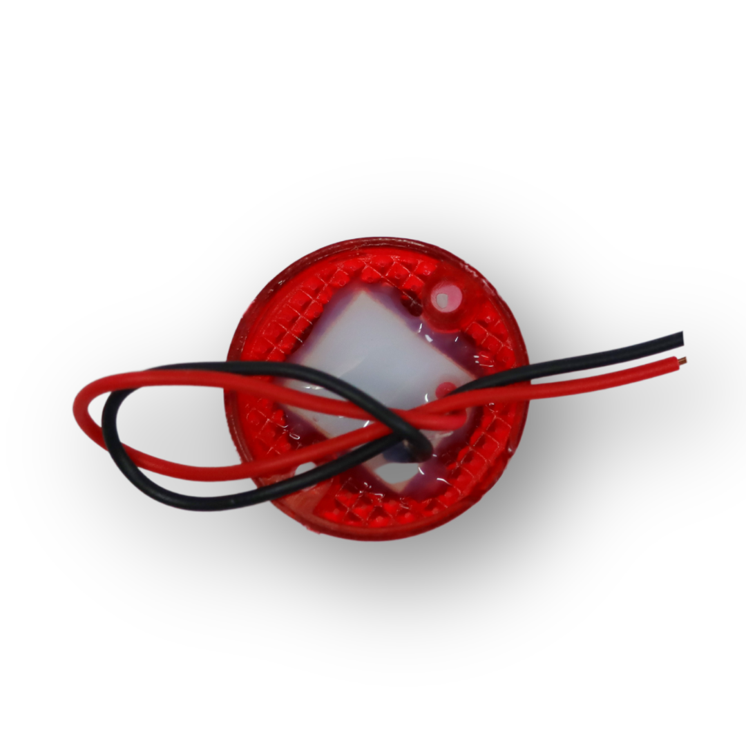 Фонарь габаритный LED 12-24 V красн. Фонарь габаритный LED 12-24 V красн.