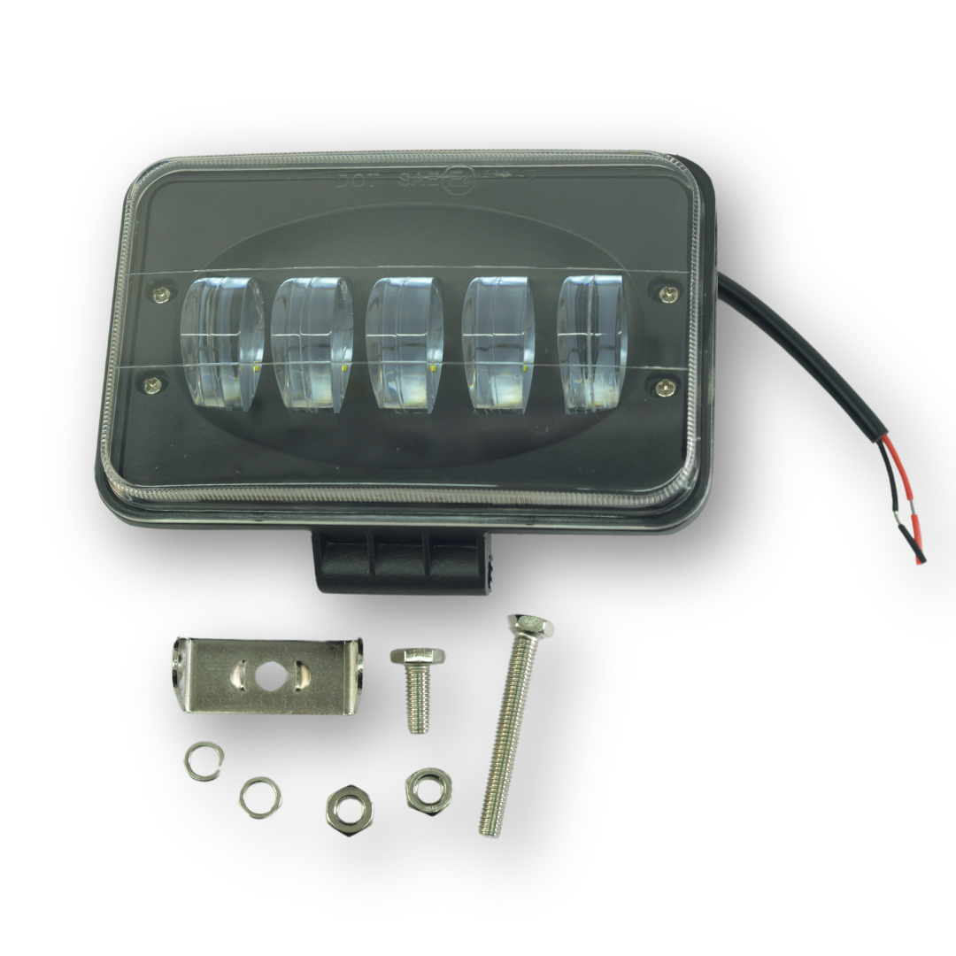 Фара универсальная диодная LED 24V (5 диодов 50W белый свет 165*108*78)