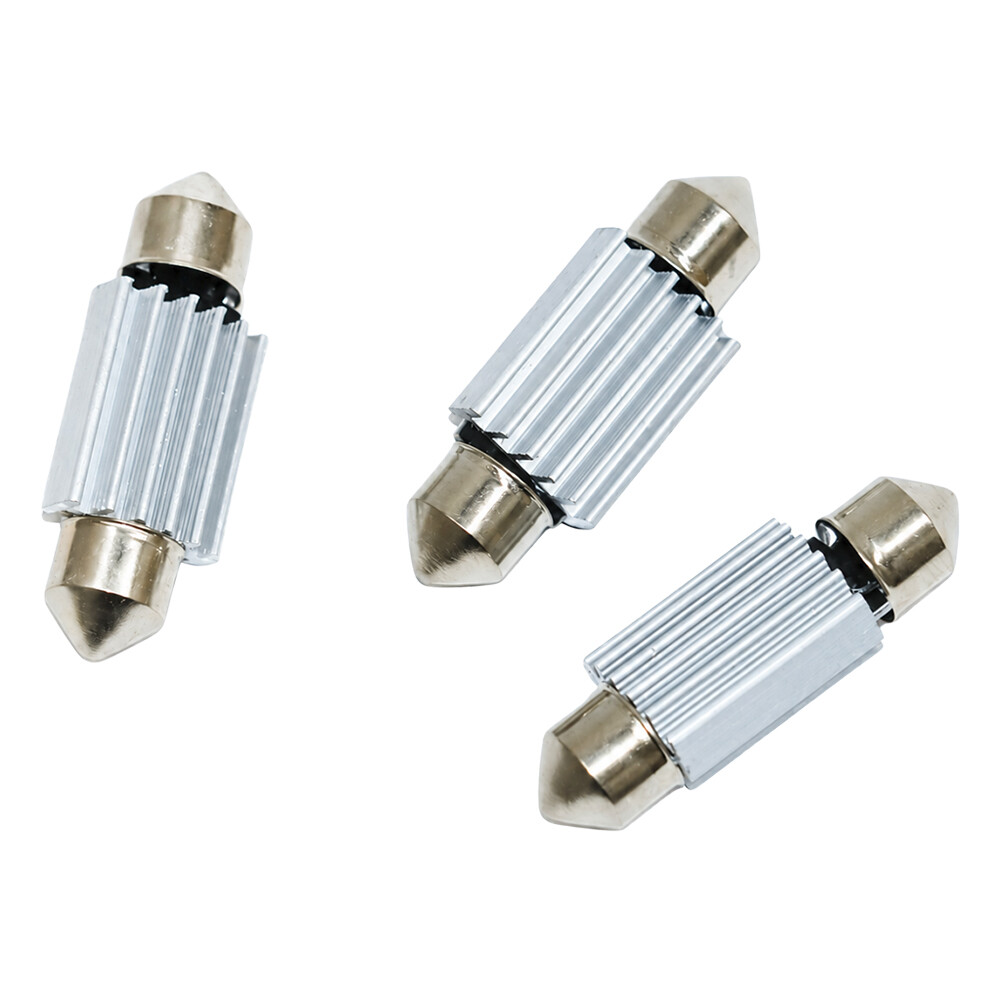 Лампочка LED AC 9-28V 11x36mm (салон) Лампочка LED AC 9-28V 11x36mm (салон)