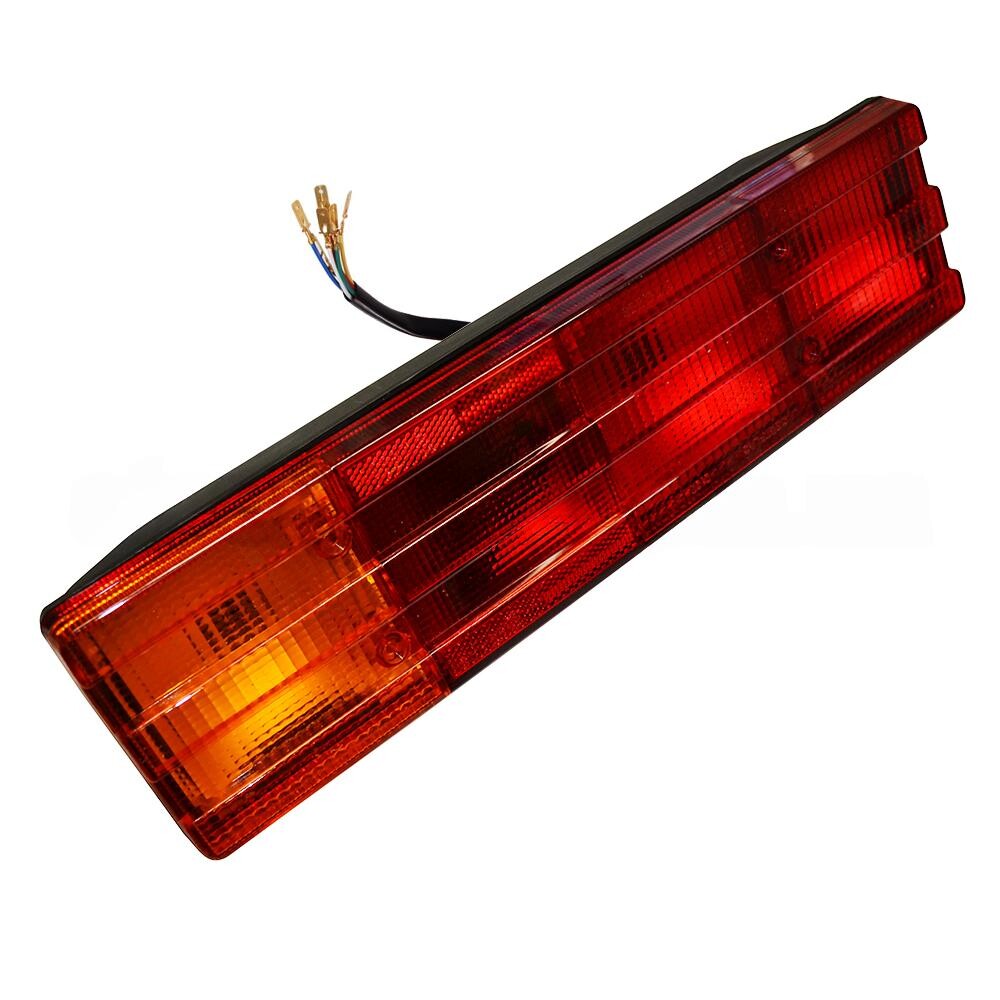 Фонарь задний MERCEDES с противотуманкой /кабель/