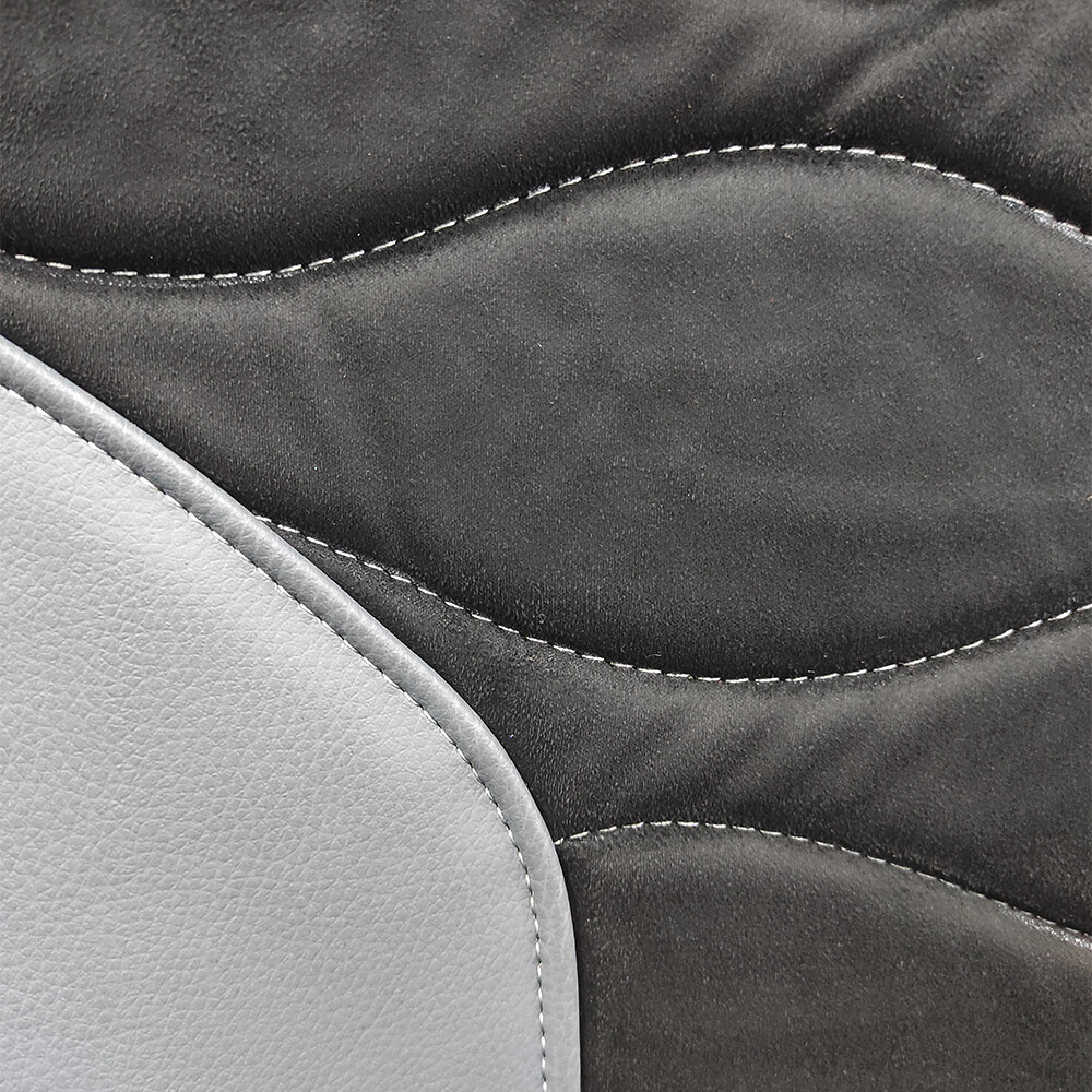 Чехол на сиденья Twin MAN TGX,TGA,TGL,TGM,TGS; (2005-2020) 2 ременя, водитель (Низкий) пассажир (Косое плечё) т.серая алькантара - т. серая кожа Чехол на сиденья Twin MAN TGX,TGA,TGL,TGM,TGS; (2005-2020) 2 ременя, водитель (Низкий) пассажир (Косое плечё) т.серая алькантара - т. серая кожа