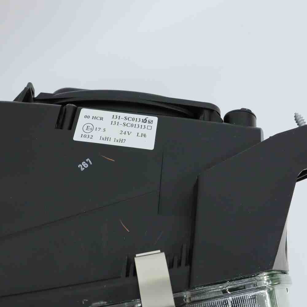 Фара SCANIA R, S, P, G (2016...) черная; электрорегулировка, левая (TBM)