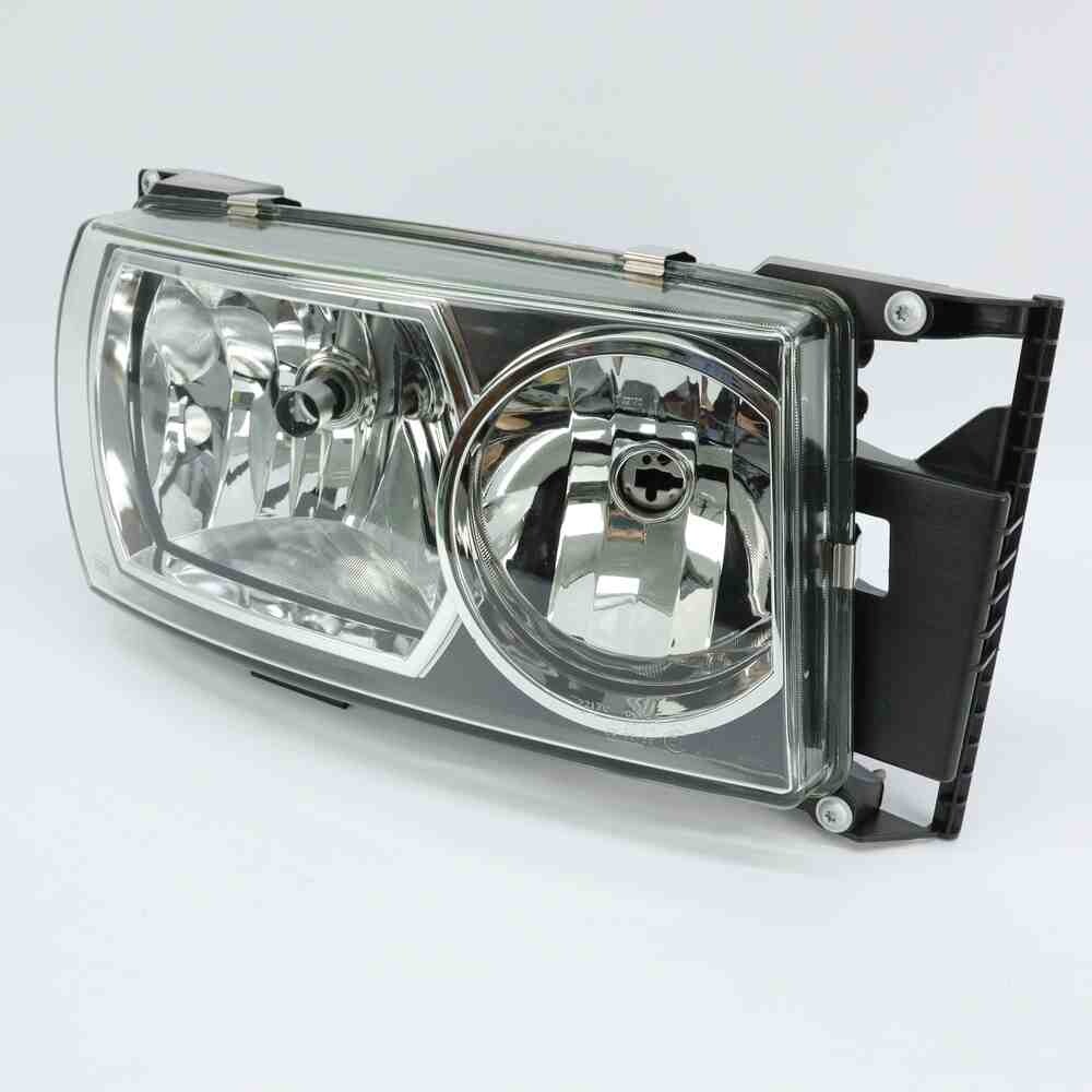 Фара SCANIA R, S, P, G (2016...) черная; электрорегулировка, правая (TBM)