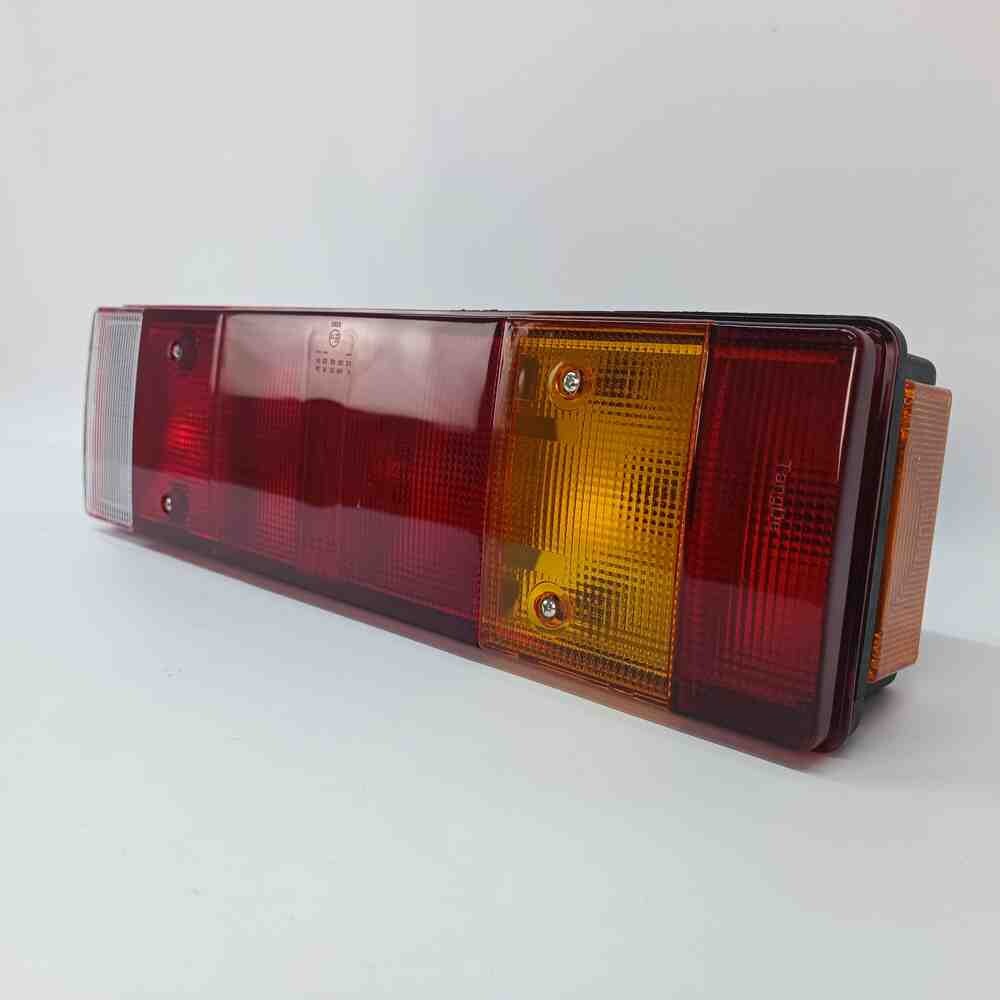 Фонарь задний DAF XF-CF-LF \правый\ с разъемом "AMP" Фонарь задний DAF XF-CF-LF \правый\ с разъемом "AMP"