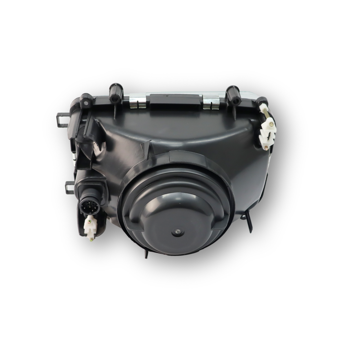 Фара DAF XF 95 (1997-2002)левая (C.F.Berg) Фара DAF XF 95 (1997-2002)левая (C.F.Berg)