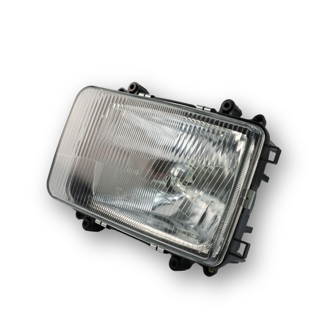 Фара DAF XF 95 (1997-2002)левая (C.F.Berg) Фара DAF XF 95 (1997-2002)левая (C.F.Berg)