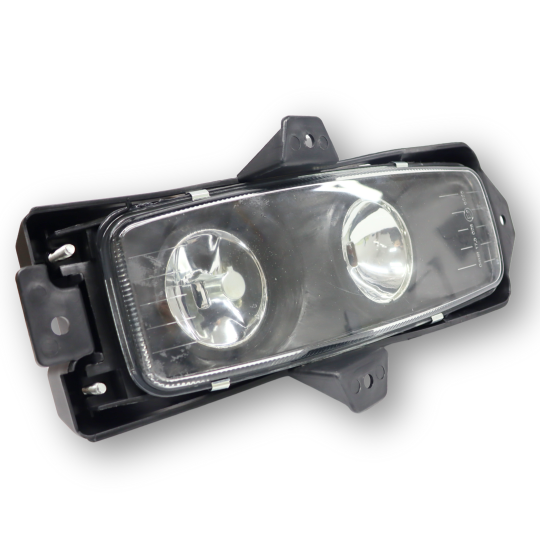 Фара противотуманная RENAULT PREMIUM (1996-2005) H1, левая (C.F.BERG) Фара противотуманная RENAULT PREMIUM (1996-2005) H1, левая (C.F.BERG)