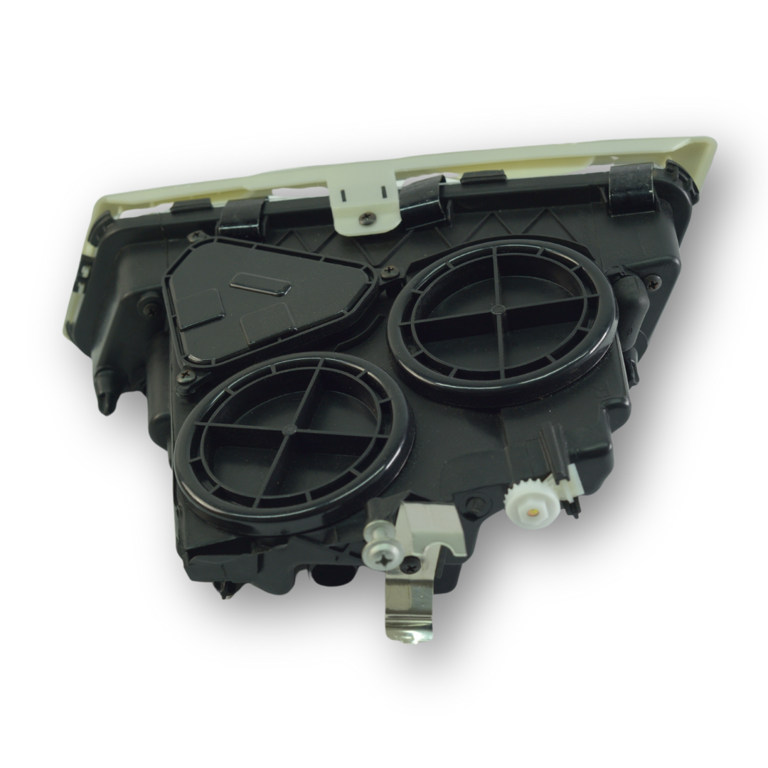 Фара противотуманная VOLVO FH, FH16, FM (2005- ...) H3, правая (C.F.BERG) Фара противотуманная VOLVO FH, FH16, FM (2005- ...) H3, правая (C.F.BERG)