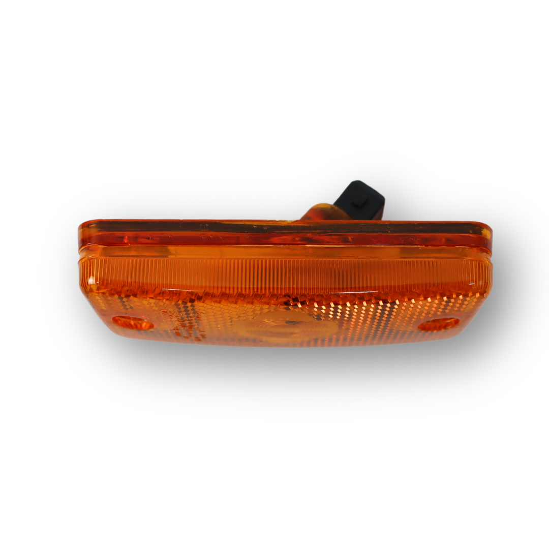 Фонарь габаритный DAF \VOLVO FL-FE \ RENO \ IVECO (желтый ) Фонарь габаритный DAF \VOLVO FL-FE \ RENO \ IVECO (желтый )