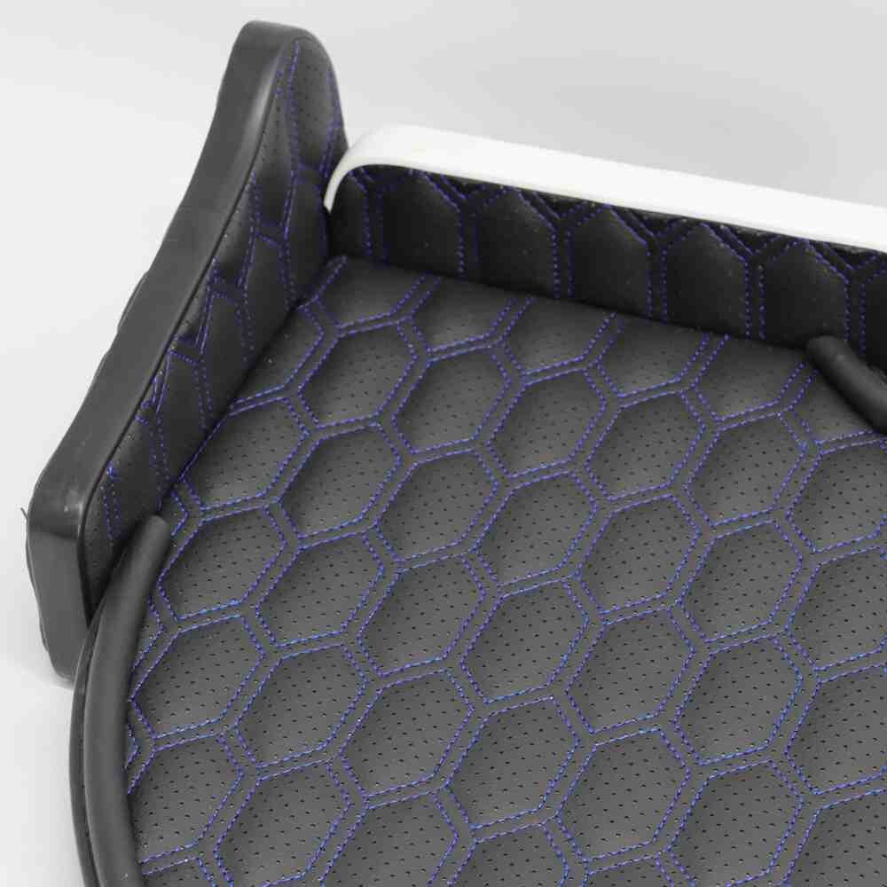 Полиця кабіни довга DAF XF 106 чорна перфорація з вишивкою\ST- Екошкіра стежка\