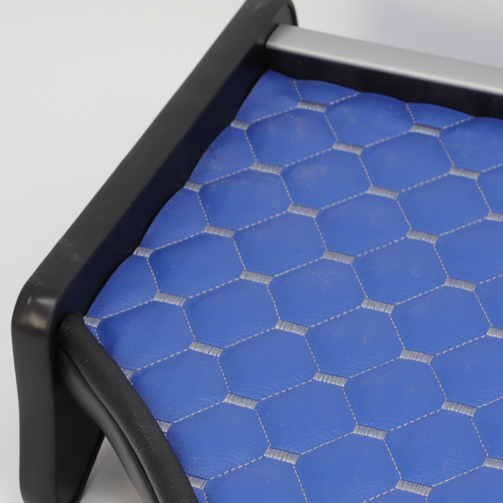 Полиця кабіни довга DAF 95 синя\ST- Екошкіра стежка\ Полиця кабіни довга DAF 95 синя\ST- Екошкіра стежка\