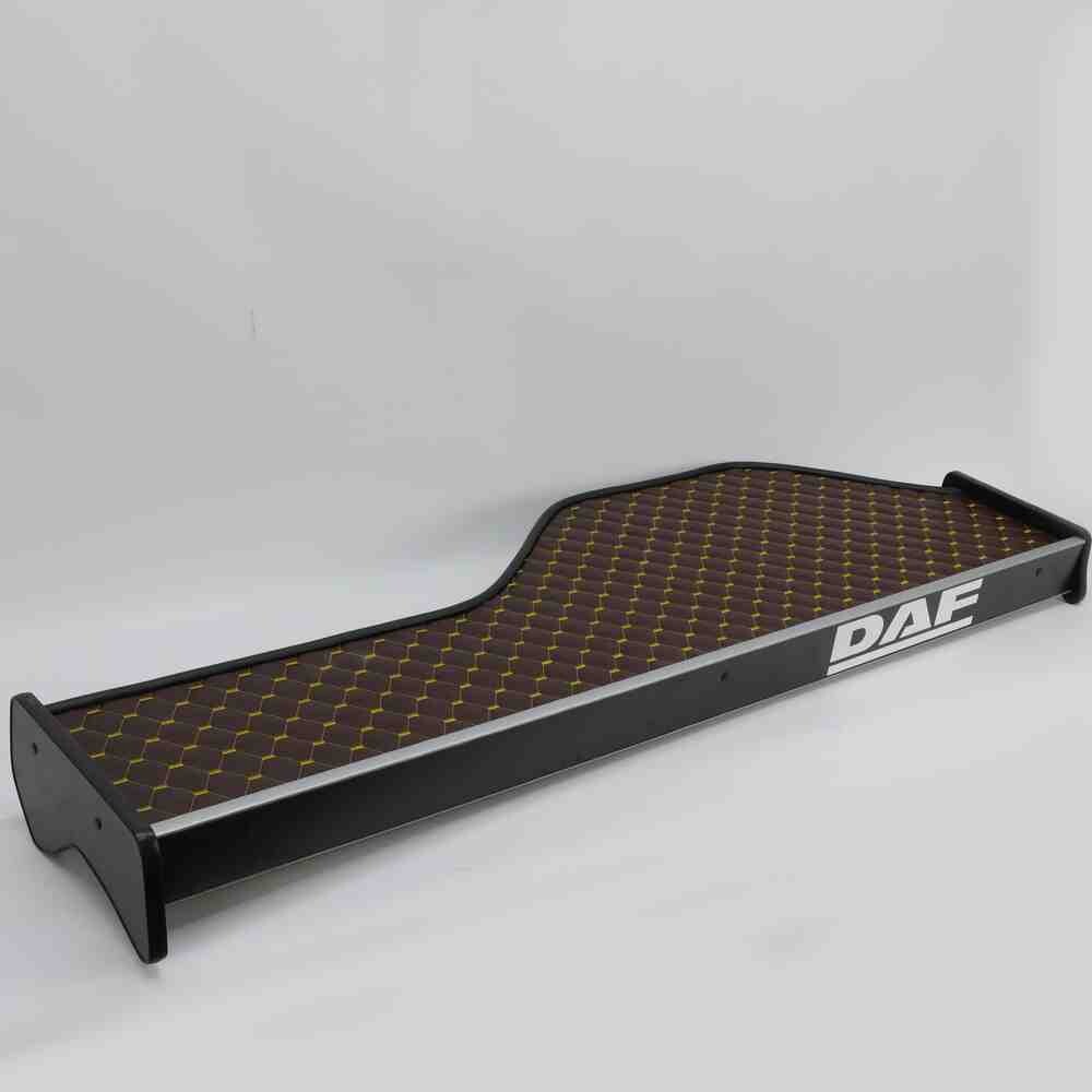 Полка кабины длинная DAF 95 коричневая\ST- Экокожа стёжка\