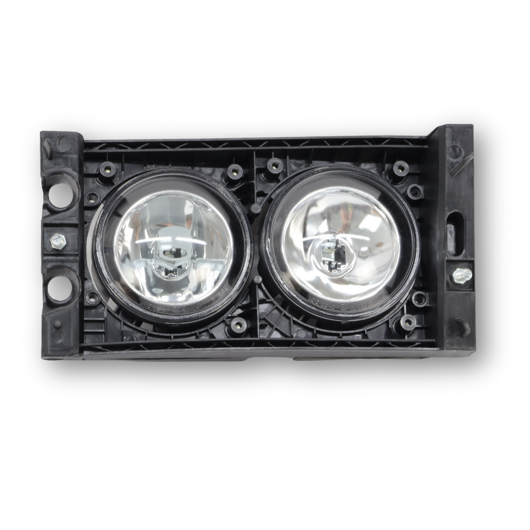 Фара противотуманная DAF XF105, 95 (2002-2013) H3, правая (C.F.BERG) Фара противотуманная DAF XF105, 95 (2002-2013) H3, правая (C.F.BERG)