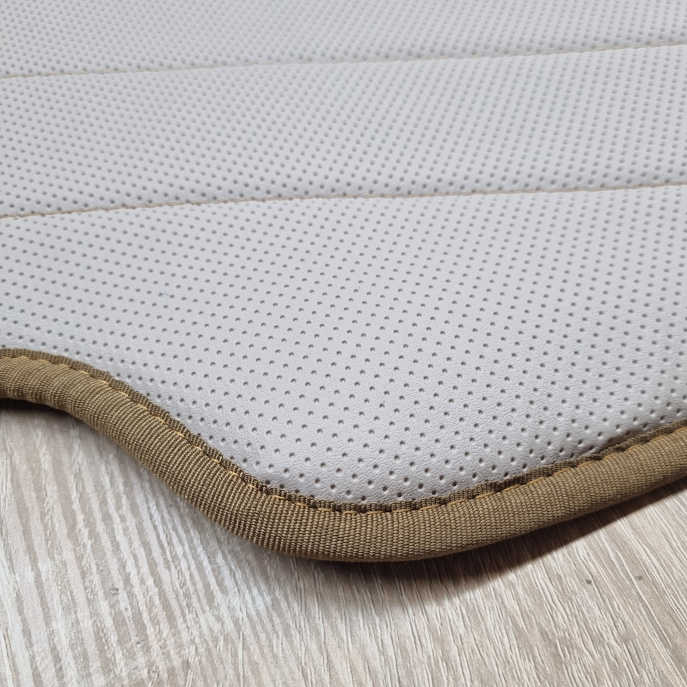 Коврик 3D Экокожа SCANIA R 2004-2013; МКПП, бежевый, Коврик 3D Экокожа SCANIA R 2004-2013; МКПП, бежевый,