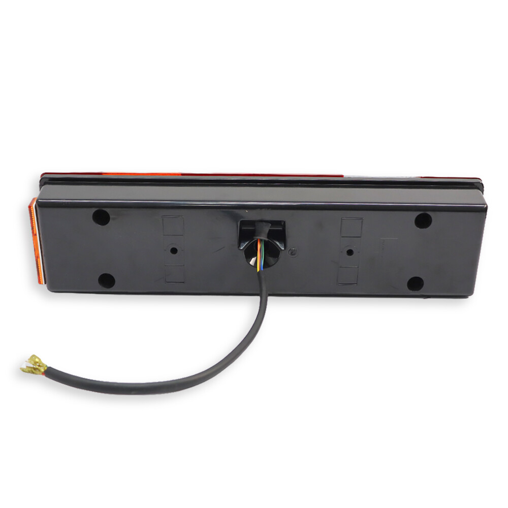 Фонарь задний MERCEDES MK-NG-SK (1973-1996) \правый\ с кабелем