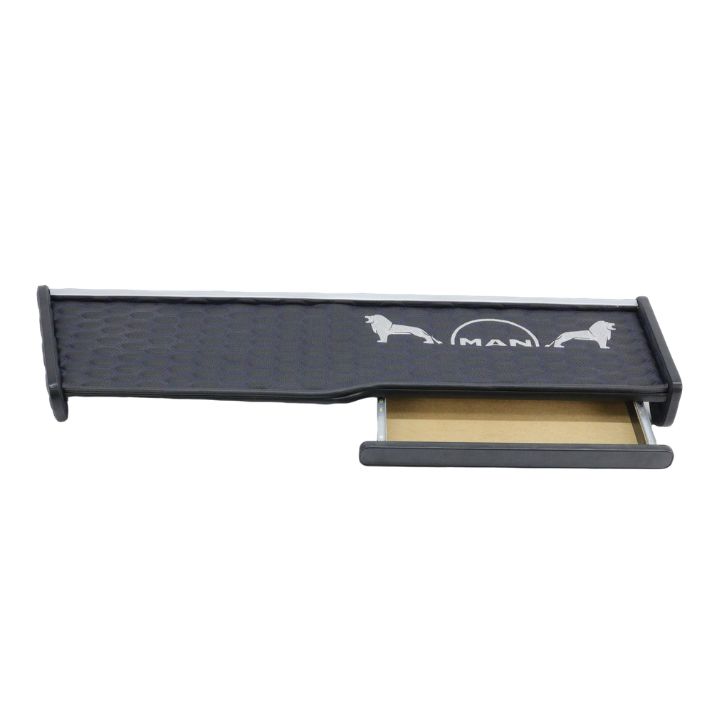 Полиця кабіни довга MAN TGX чорна перфорація з вишивкою\ST- Екошкіра стежка\