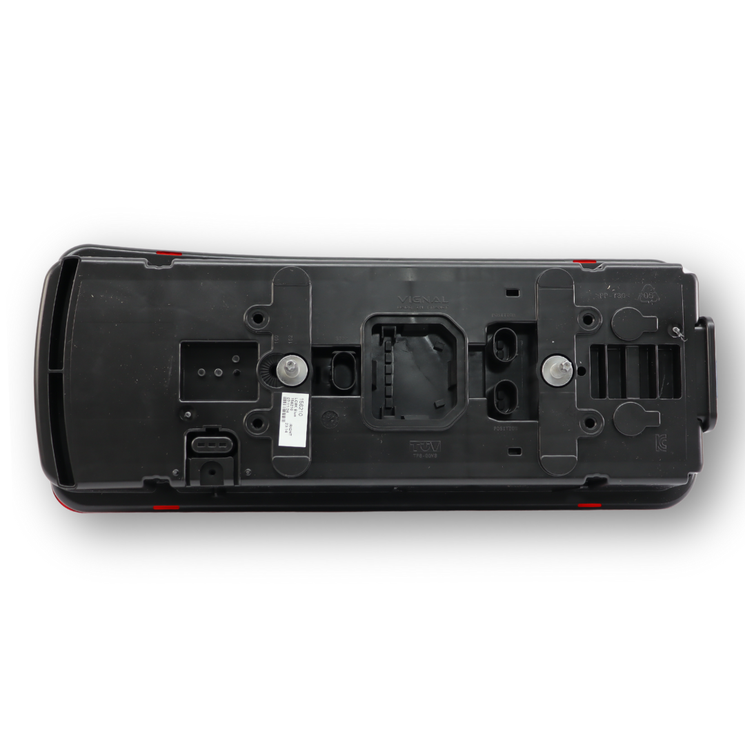 Фонарь задний MAN TGA, TGL, TGM, TGX \правый \ с разъемом "AMP" Vignal Фонарь задний MAN TGA, TGL, TGM, TGX \правый \ с разъемом "AMP" Vignal