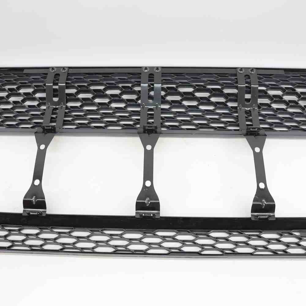 Решітка радіатора (нижня частина) VOLVO FH EURO 6