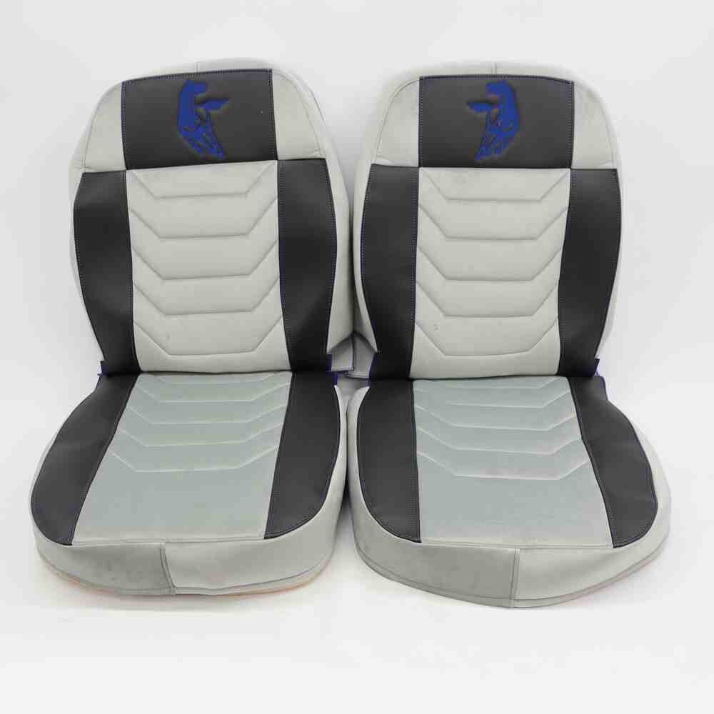 Чохол на сидіння Chess KAMAZсірий велюр - чорна шкіра