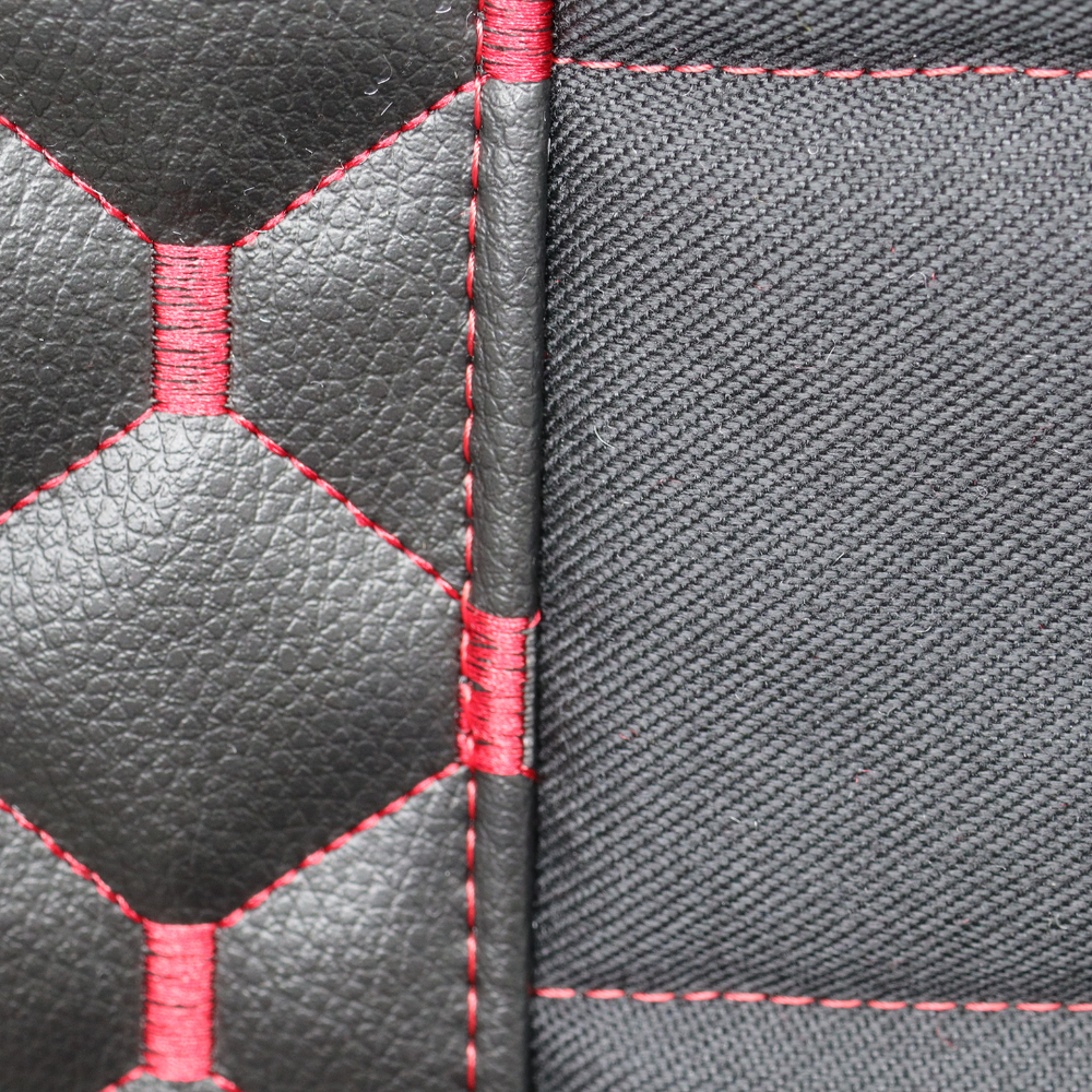 Чехол на сиденья Экокожа MERCEDES Atego вод.пилот с ремнем - пасс.с подгол. черный с 2001г. Чехол на сиденья Экокожа MERCEDES Atego вод.пилот с ремнем - пасс.с подгол. черный с 2001г.