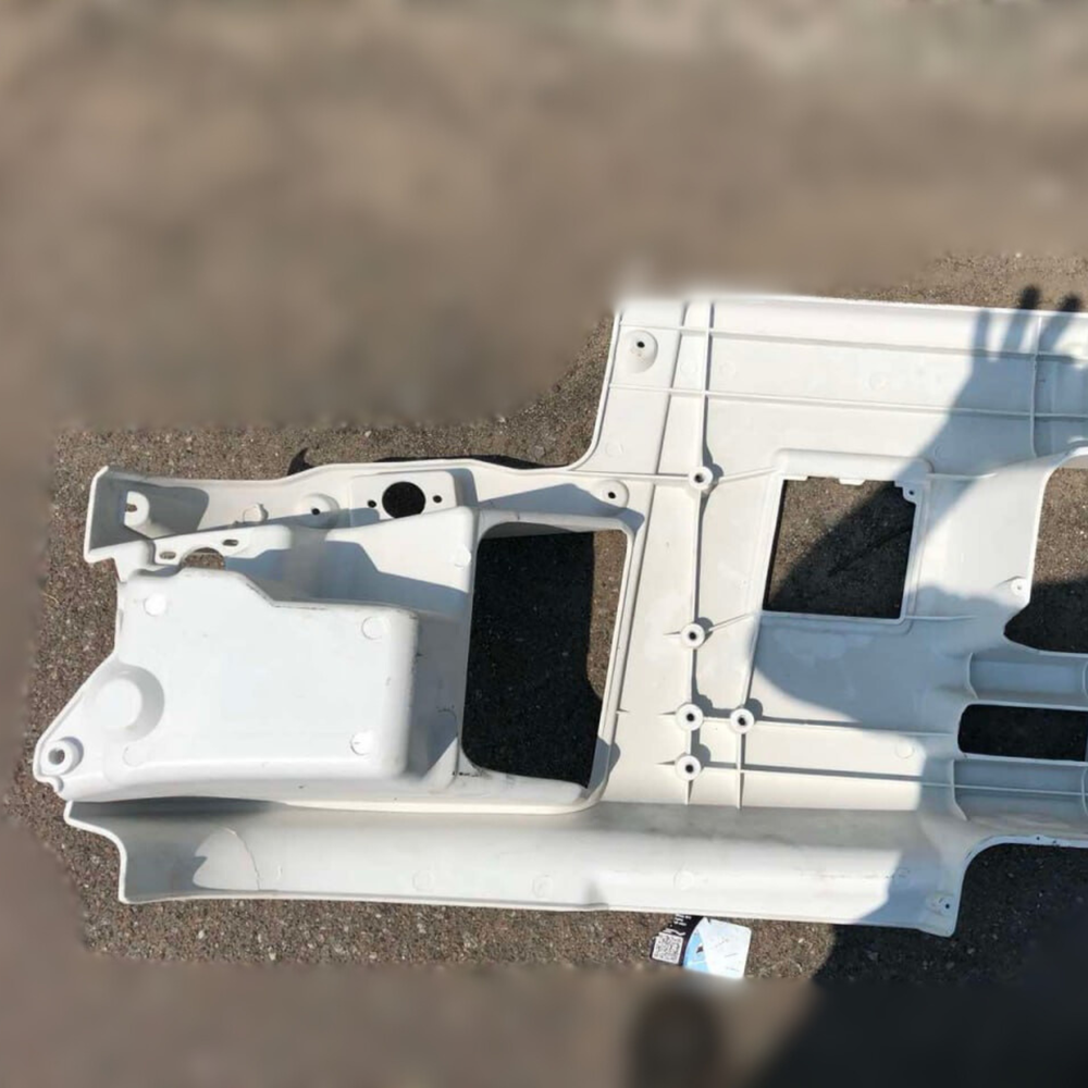 Бампер RENAULT PREMIUM 2-3 (2006-->) Бампер RENAULT PREMIUM 2-3 (2006-->)