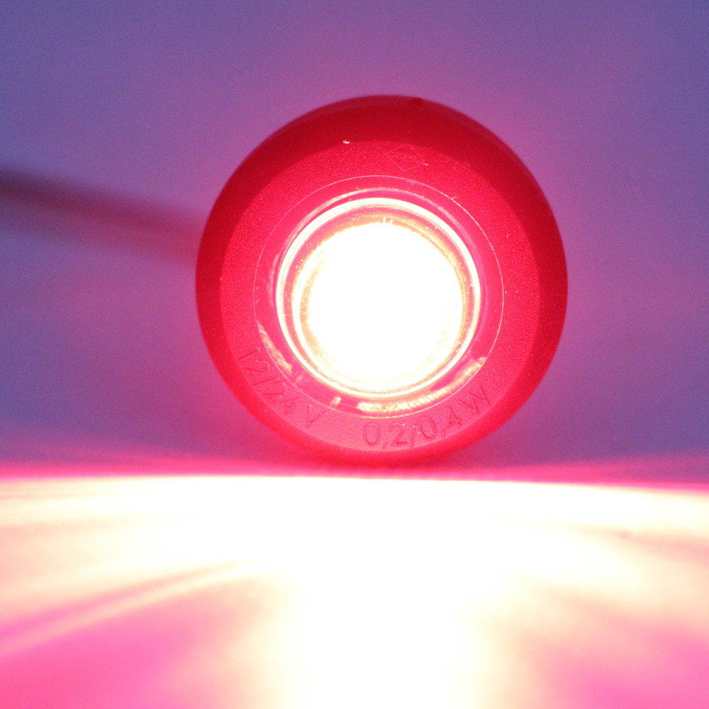 Фонарь габаритный красный Ø 28 монтаж на трубу Ø 19 (передний)HORPOL Фонарь габаритный красный Ø 28 монтаж на трубу Ø 19 (передний)HORPOL