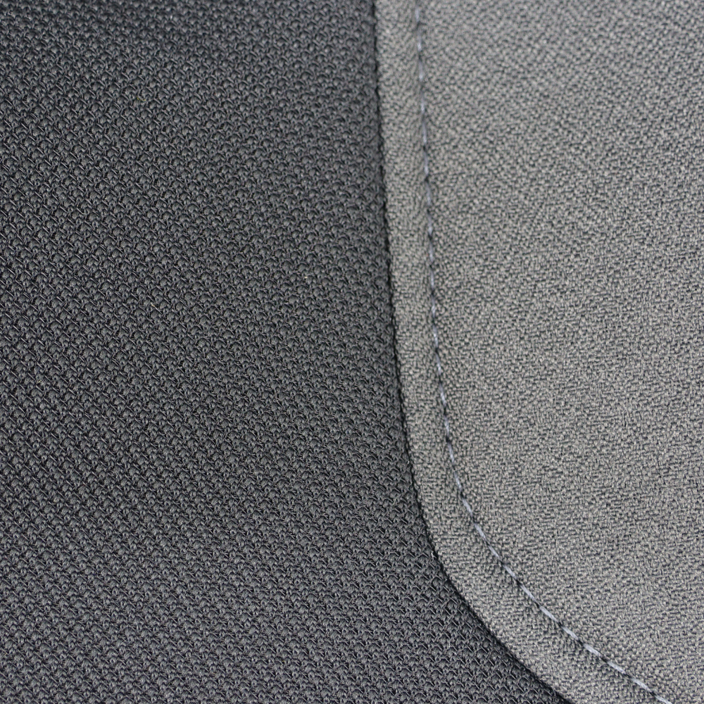 Чехол на сиденья MAN TGX,TGA,TGL,TGM,TGS; (2007-2020) 1 ремень, водитель (Низкий) пассажир (Высокий) серый Чехол на сиденья MAN TGX,TGA,TGL,TGM,TGS; (2007-2020) 1 ремень, водитель (Низкий) пассажир (Высокий) серый