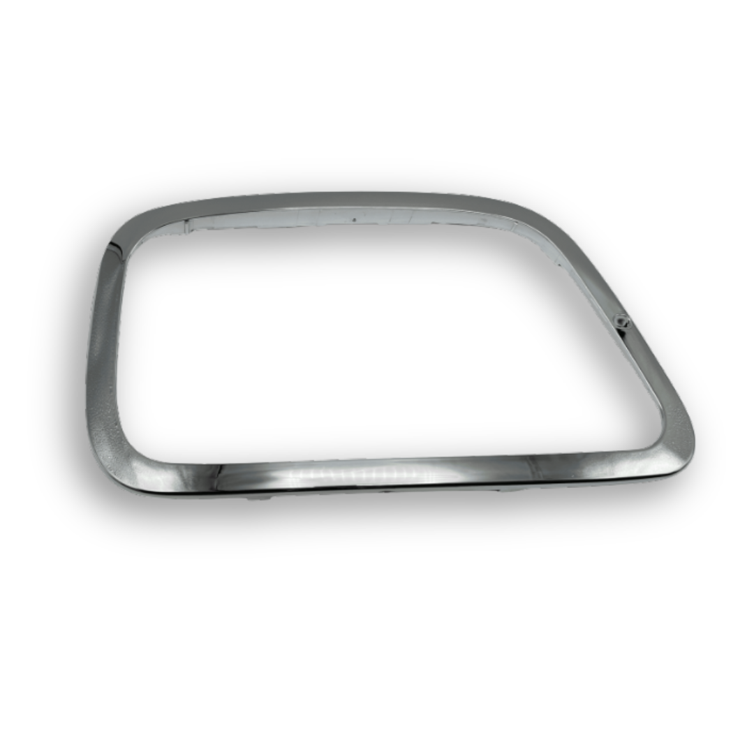 Декор.рамка фары Mercedes Actros MP3 \прав\ Декор.рамка фары Mercedes Actros MP3 \прав\