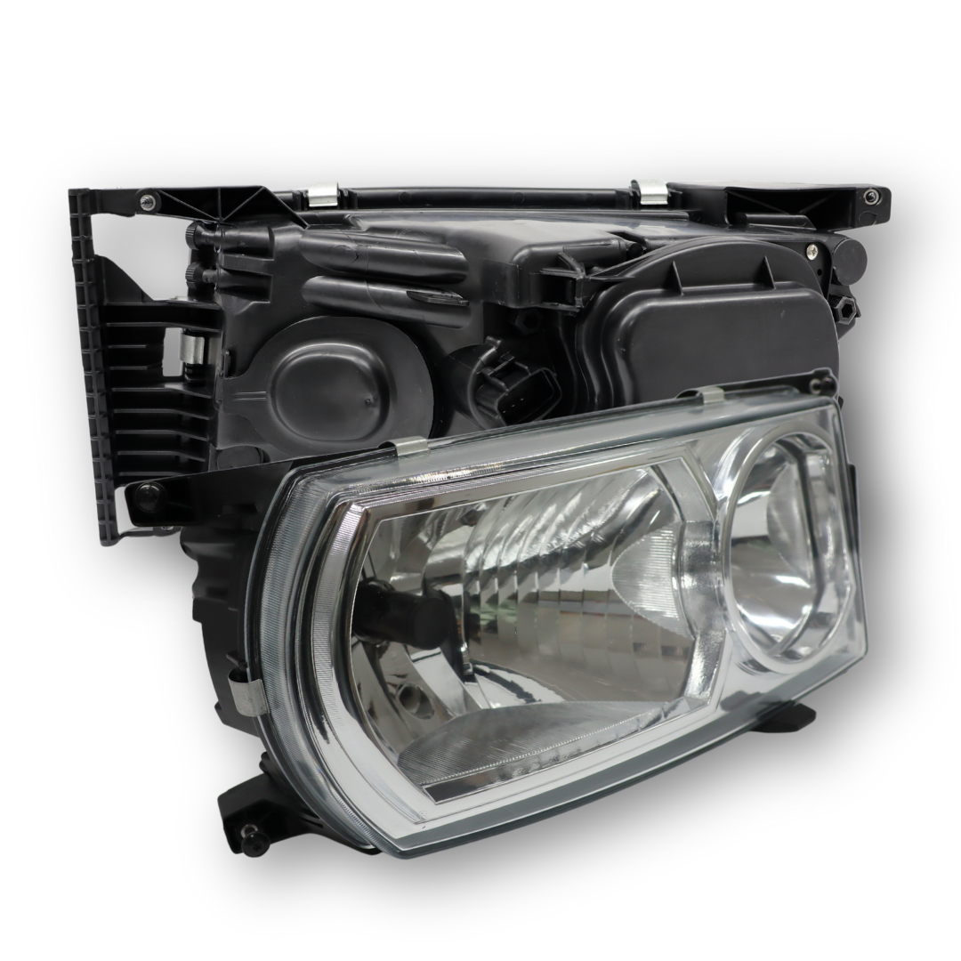 Фара SCANIA R, S, P, G (2016...) ксенон с лампочкой и блоком розжига,правая (TANGDE)
