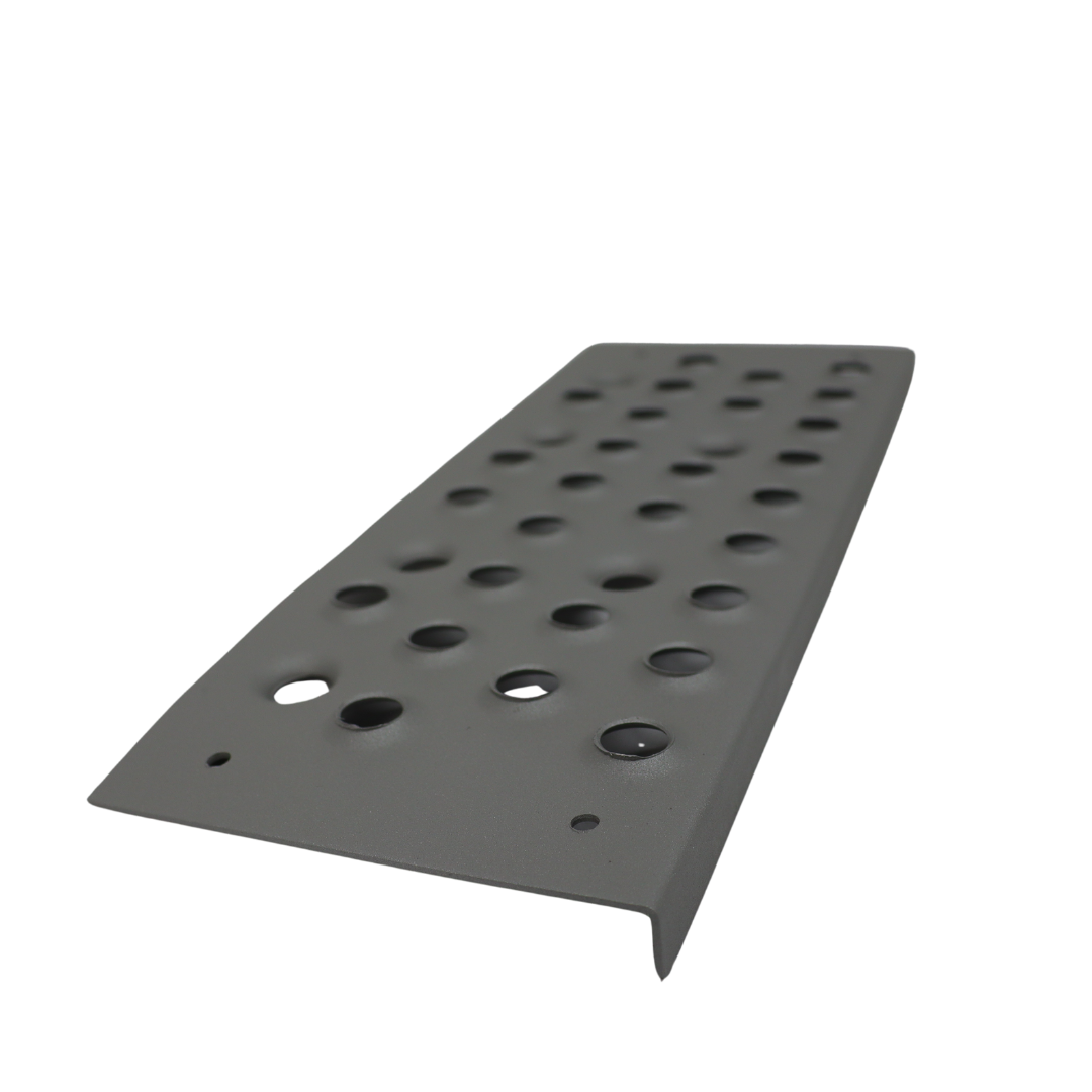 Накладка на ступень ACTROS 1-3 с96-11г,L\P Накладка на ступень ACTROS 1-3 с96-11г,L\P