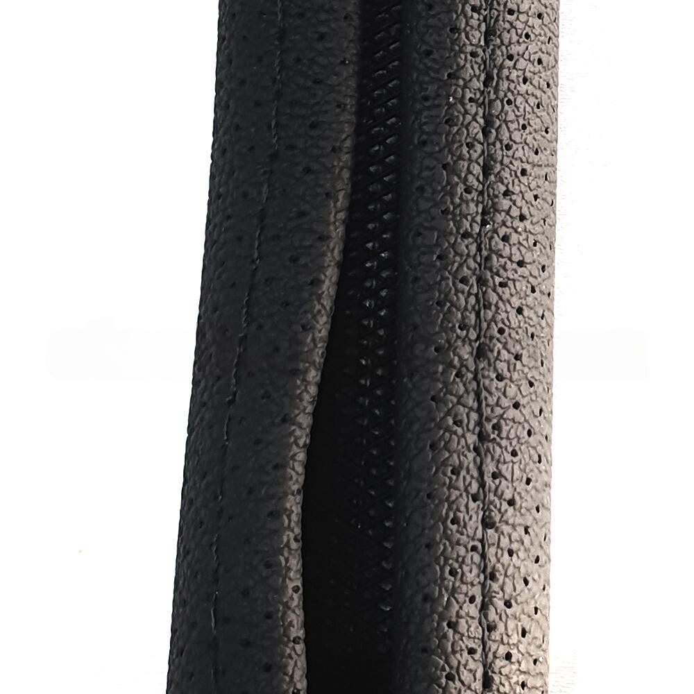 Оплетка руля XXL 45 (Экокожа) перфорация + массаж Оплетка руля XXL 45 (Экокожа) перфорация + массаж