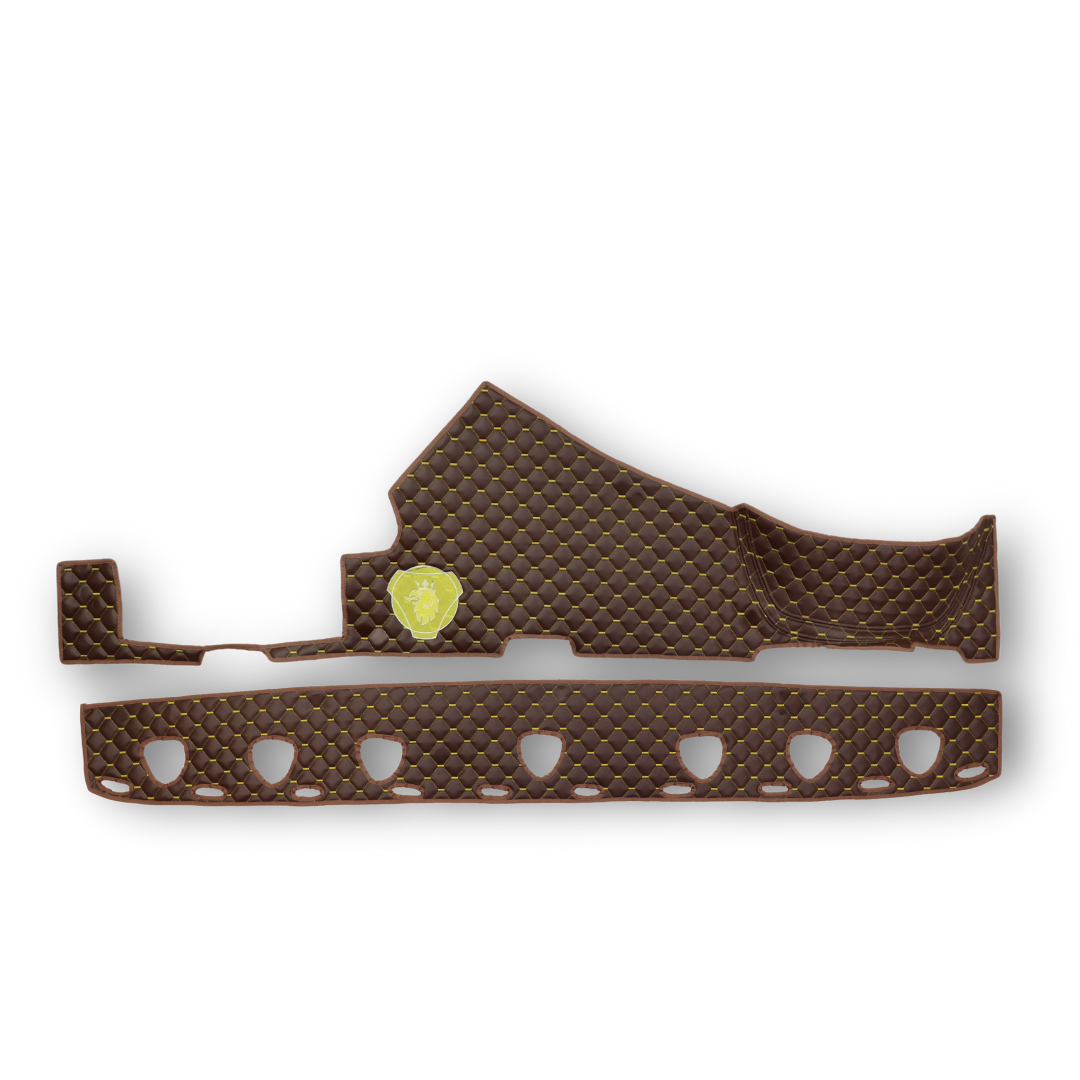 Накидка на торпеду SCANIA R коричнева Накидка на торпеду SCANIA R коричнева