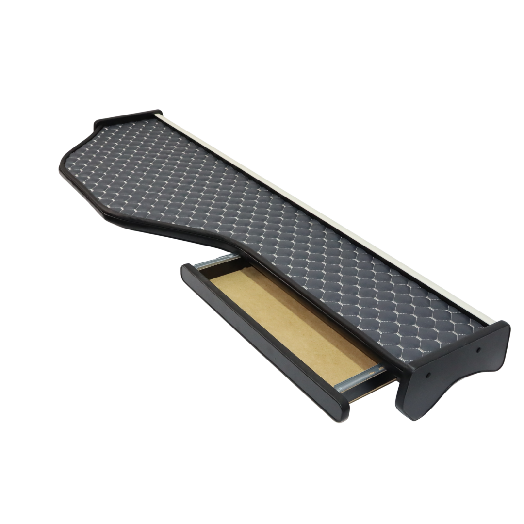 Полка кабины длинная DAF 95 серая\ST- Экокожа стёжка\ Полка кабины длинная DAF 95 серая\ST- Экокожа стёжка\