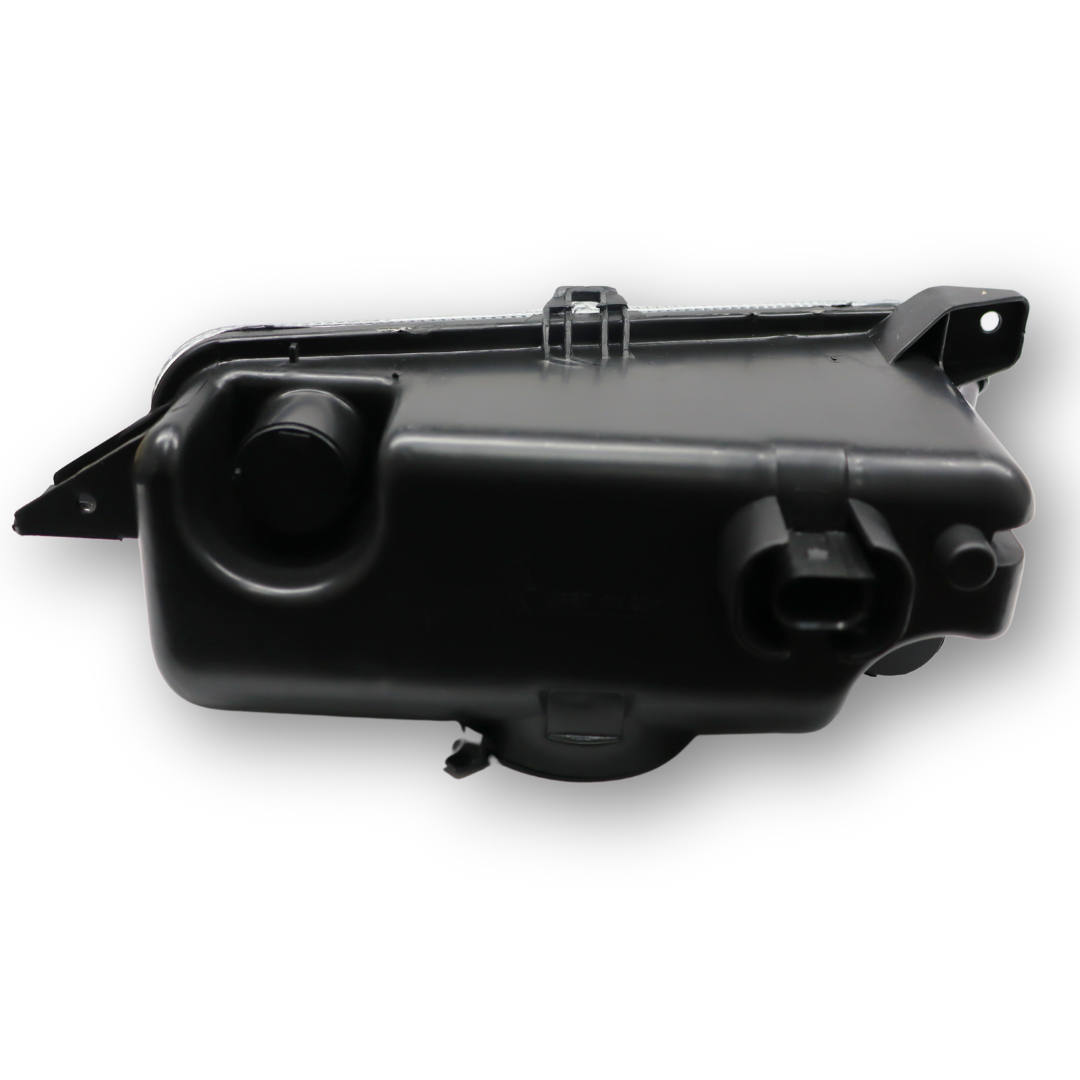 Фара противотуманная MERCEDES ACTROS MP2 (2003 - ...), MP3 (2002 - ...) H3, левая (C.F.BERG) Фара противотуманная MERCEDES ACTROS MP2 (2003 - ...), MP3 (2002 - ...) H3, левая (C.F.BERG)