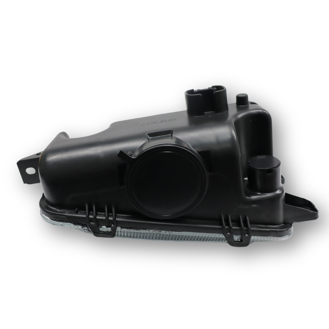 Фара противотуманная MERCEDES ACTROS MP2 (2003 - ...), MP3 (2002 - ...) H3, левая (C.F.BERG) Фара противотуманная MERCEDES ACTROS MP2 (2003 - ...), MP3 (2002 - ...) H3, левая (C.F.BERG)