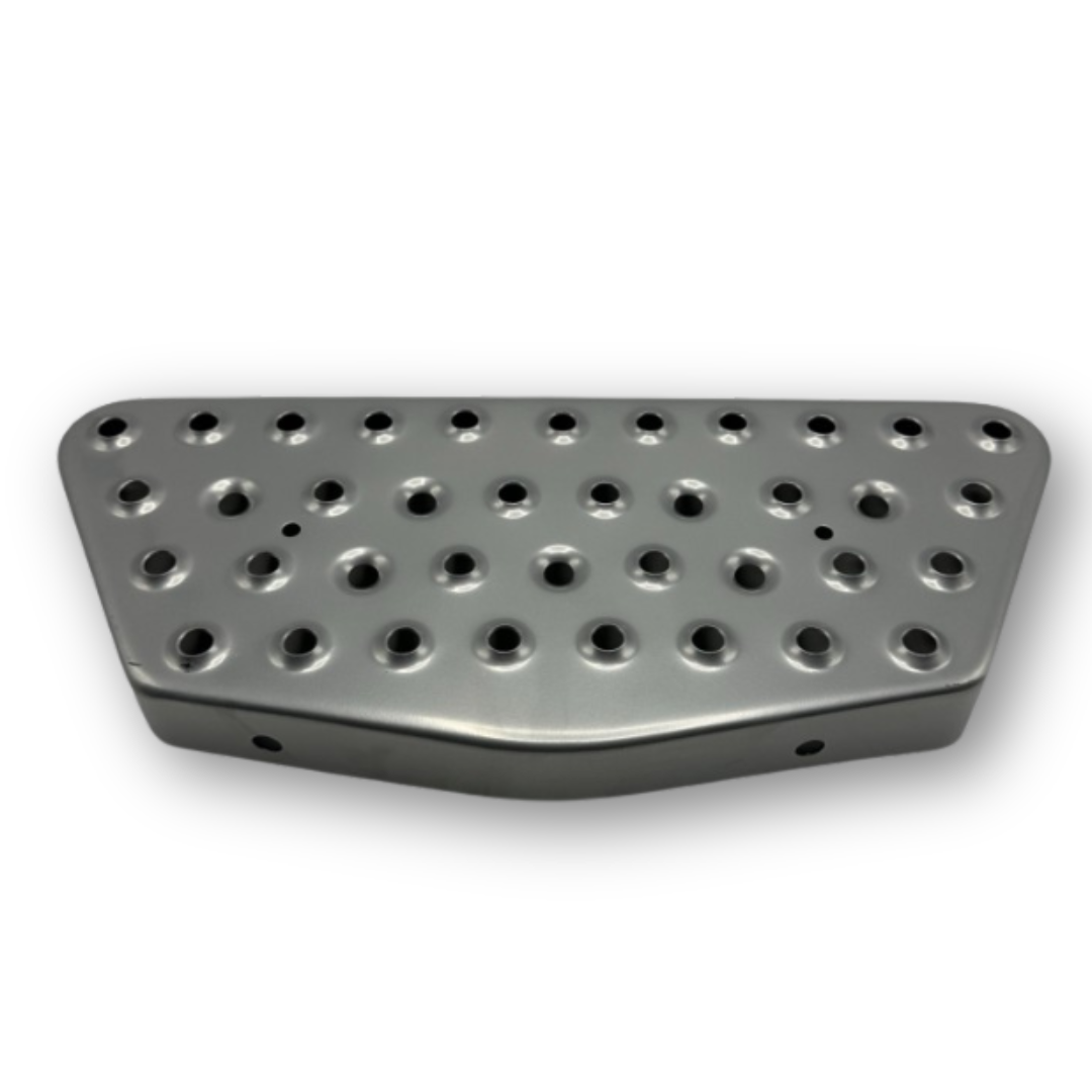 Накладка на ступень MAN TGA, TGX, TGS нижняя Накладка на ступень MAN TGA, TGX, TGS нижняя