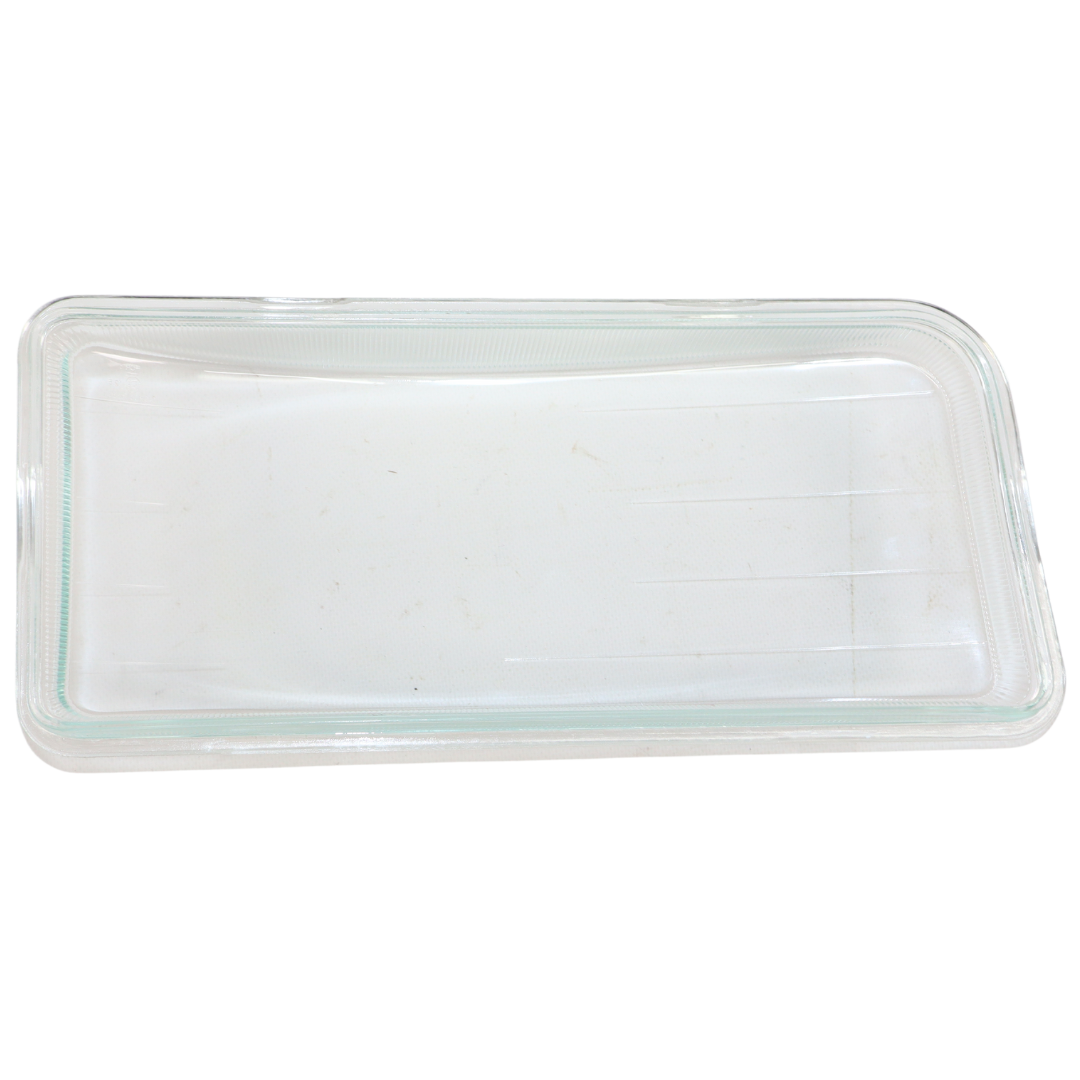 Стекло фары MAN TGA, TGL,TGM, TGS (2000-...) левое (C.F.Berg) Стекло фары MAN TGA, TGL,TGM, TGS (2000-...) левое (C.F.Berg)