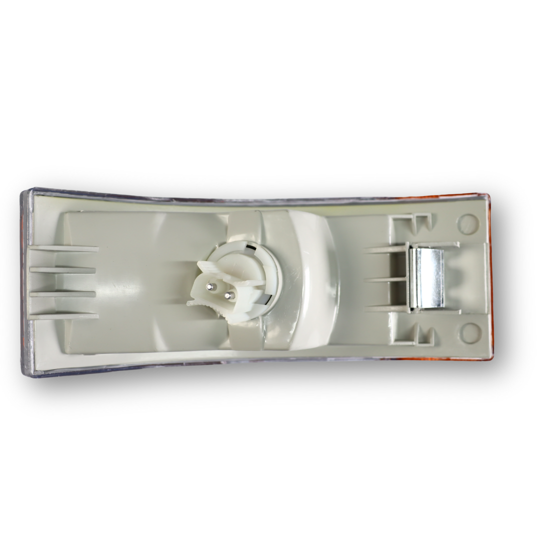 Указатель поворота VOLVO FH/FM с разъемом RH=LH Указатель поворота VOLVO FH/FM с разъемом RH=LH