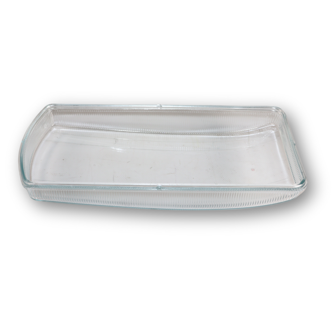 Стекло фары IVECO STRALIS, EUROCARGO (2003...) левое-правое (C.F.Berg) Стекло фары IVECO STRALIS, EUROCARGO (2003...) левое-правое (C.F.Berg)