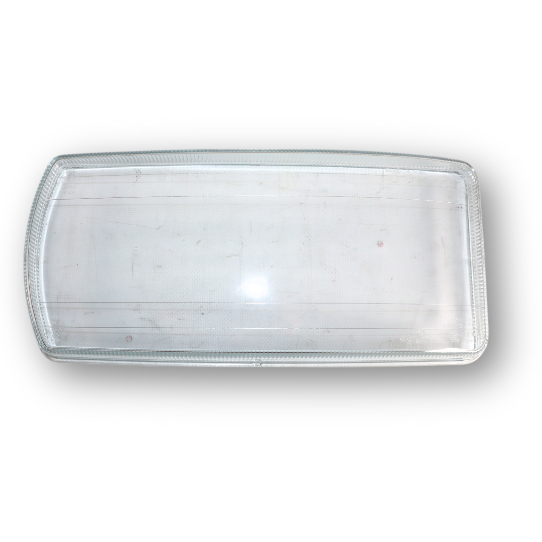 Стекло фары IVECO STRALIS, EUROCARGO (2003...) левое-правое (C.F.Berg) Стекло фары IVECO STRALIS, EUROCARGO (2003...) левое-правое (C.F.Berg)