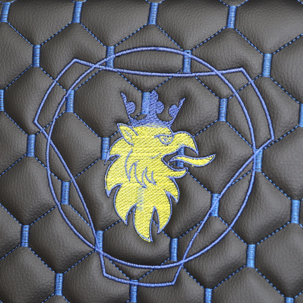 Чохол на сидіння KLF UK SCANIA R,G,P,S (2014-...) водій моноліт - пас. складне, синій Чохол на сидіння KLF UK SCANIA R,G,P,S (2014-...) водій моноліт - пас. складне, синій