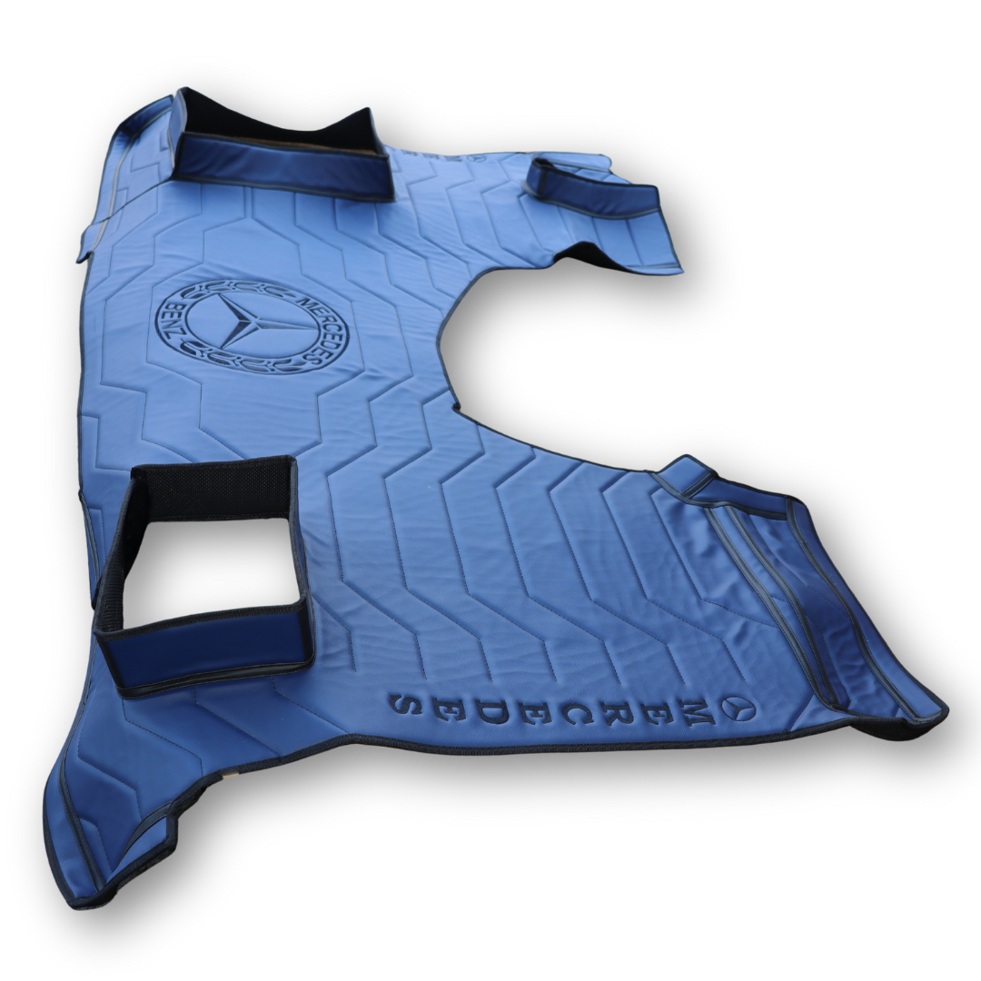 Коврик 3D Экокожа Mercedes Actros EURO 6 MP4\MP5, синий,