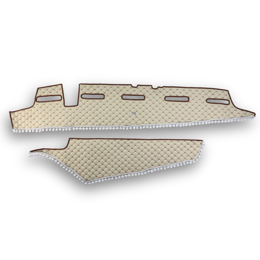 Накидка на торпеду VOLVO EURO 6 бежевая Накидка на торпеду VOLVO EURO 6 бежевая